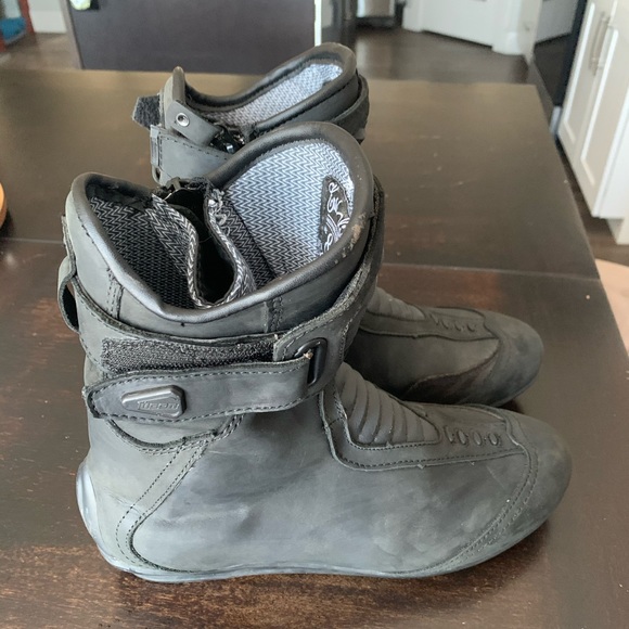 Ladies Motorbike Shoes - Picture 3 of 3